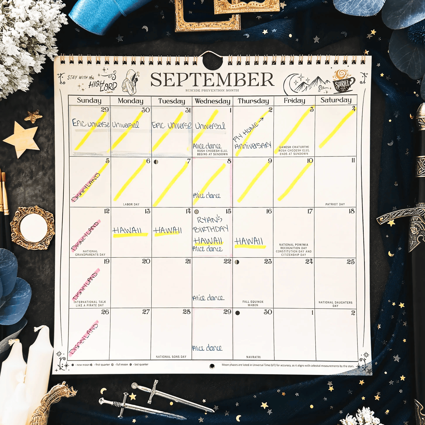 🔥HOT SALE 48% OFF🌙 A Court of Thorns and Roses: Velaris 2027 Weekly Planner ✨ Officially Licensed Fantasy Organizer